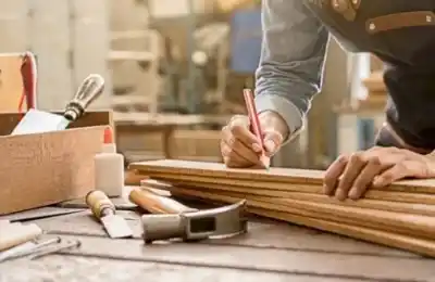 نجار ديكور وأثاث النزلة الشرقية جدة - نحل مشكلة الباب والدولاب